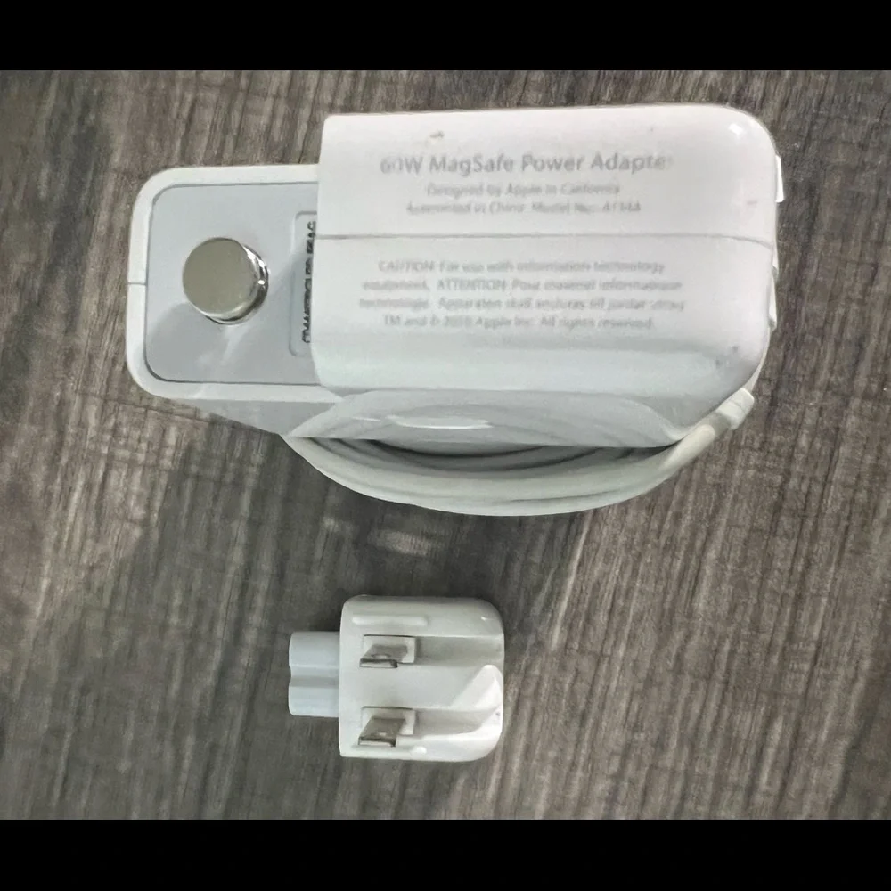Apple 60W MagSafe Power Adapter 4 Previous Generation 13.3”MBP & 13” MacBook Pro